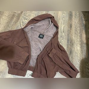 Cropped brown sweater